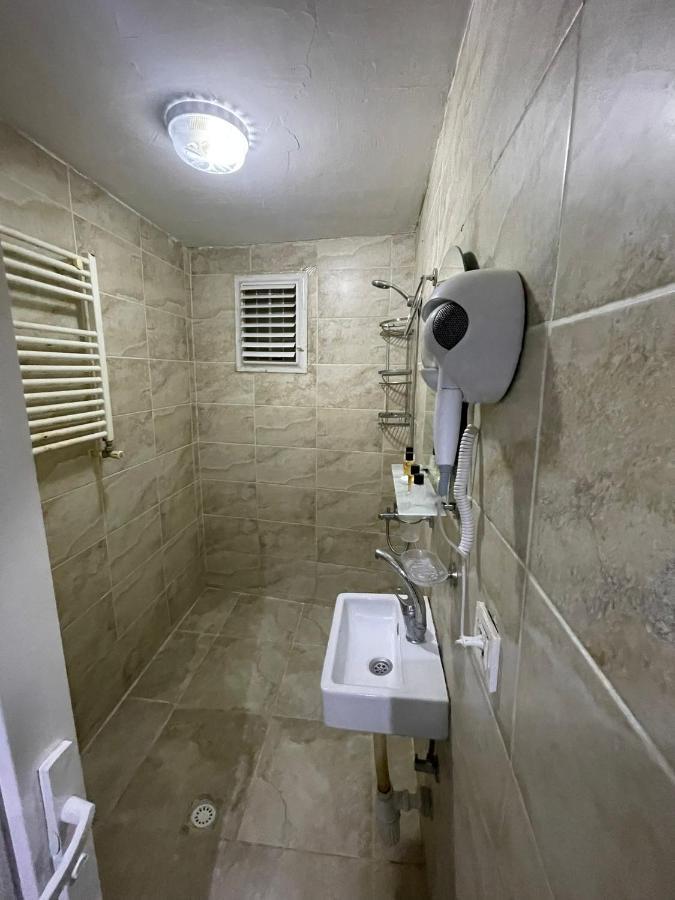 Taksim Dara Apart Hotel 2 อิสตันบูล ภายนอก รูปภาพ